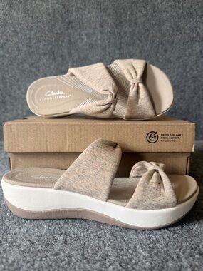 Clarks Arla Coast Cloudsteppers Sandals Sand Bow Strap Comfort Slides 6